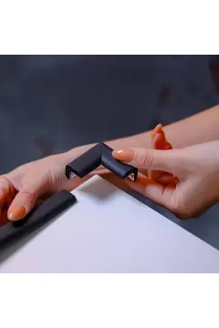 A Kalite 4,6 m + 4’lü Esnek Kauçuk Köşe ve Kenar Koruyucu – 3M Bantlı Darbe Emici Set