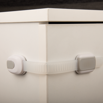 Tekli 3M Yapışkanlı Bebek Güvenlik Kilidi – Buzdolabı / Dolap / Çekmece / Tuvalet Kapakları İçin