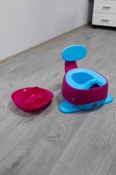 Çocuk Tuvalet Eğitimi için Lüx  Balina Tipi Lazımlık -Kırmızı/Mavi