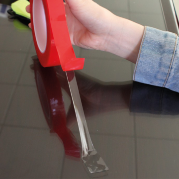 Silikonlu Çift Taraflı Montaj Bandı 18 mm × 2 m – Güçlü ve İz Bırakmaz Yapışkan Bant